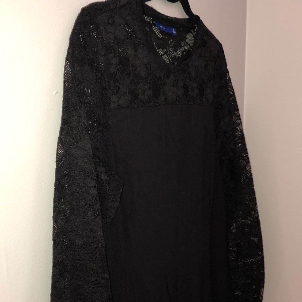 💙Black dress with lace detail